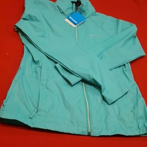 Columbia windbreaker
